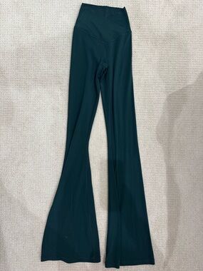 OFFLINE By Aerie Real Me High Waisted Crossover Flare Legging